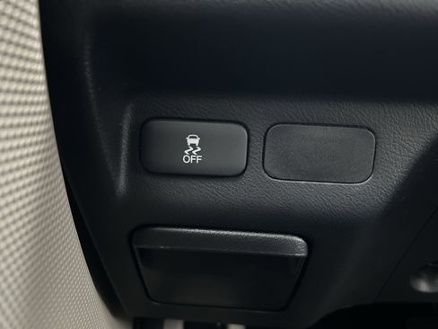 Used 2011 Honda Element EX image 16