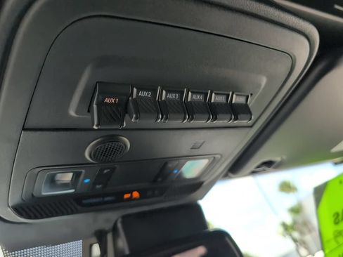 Used 2022 Ford Bronco Outer Banks AWD/4WD image 21