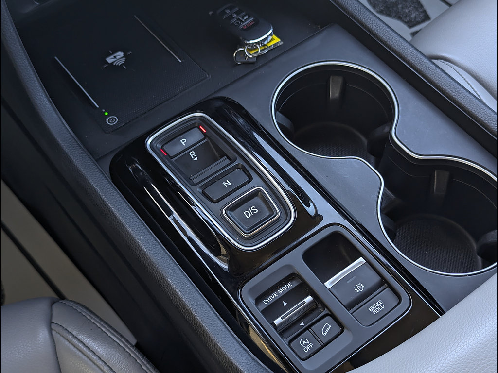 Used 2025 Honda Pilot EX-L image 35