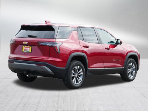 Used 2025 Chevrolet Equinox LT w/ Safety and Technology Package image 7