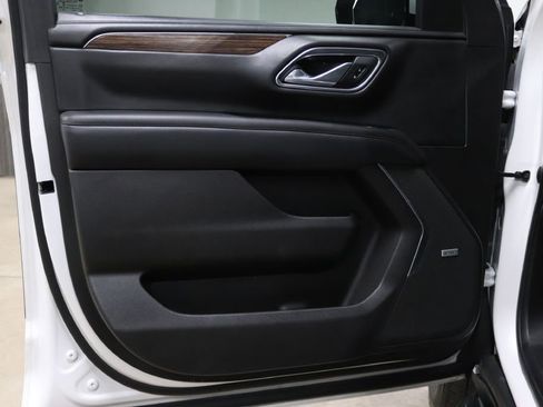 Used 2021 Chevrolet Tahoe High Country image 8