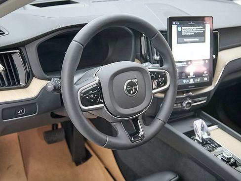 New 2026 Volvo XC60 B5 Ultra w/ Climate Package AWD/4WD image 12