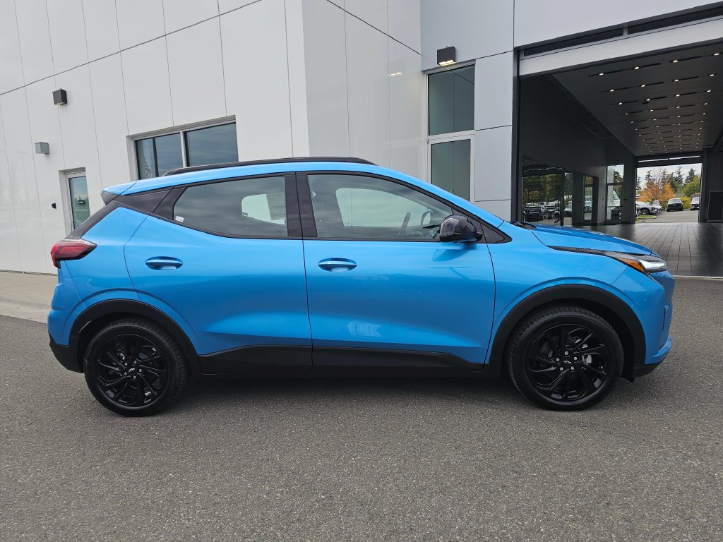 New 2027 Chevrolet Bolt RS w/ Technology Package FWD image 8