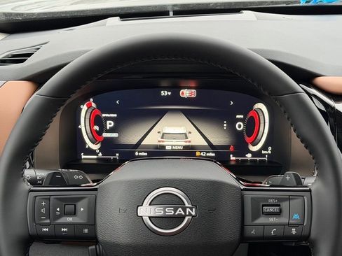 New 2026 Nissan Pathfinder Platinum image 26