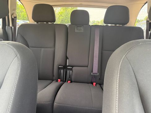 Used 2012 Ford Edge SE FWD image 20