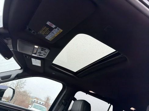 Used 2025 Toyota Sequoia Platinum image 14