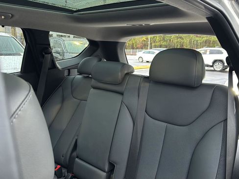 Used 2023 Hyundai Santa Fe Limited image 29