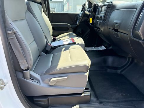Used 2015 Chevrolet Silverado 1500 W/T RWD image 12