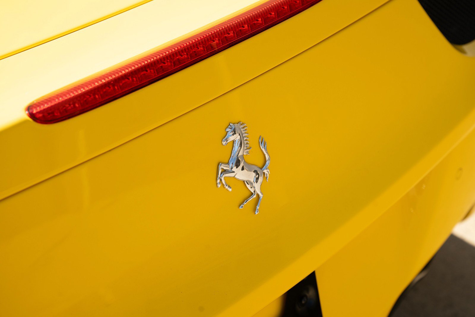 Used 2014 Ferrari 458 Spider RWD image 19