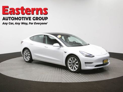 Used 2020 Tesla Model 3 Standard Range Plus RWD image 43