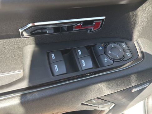 Used 2024 GMC Sierra 1500 AT4 w/ Technology Package AWD/4WD image 19
