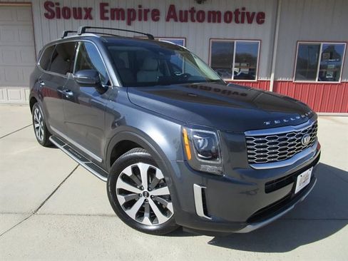 Used 2021 Kia Telluride S AWD/4WD image 1