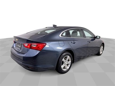 Used 2020 Chevrolet Malibu LS image 8