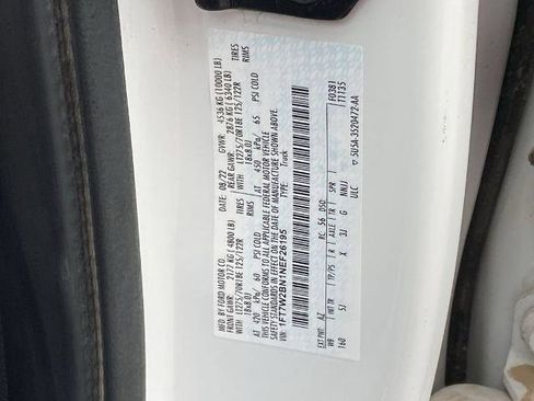 Used 2022 Ford F250 Lariat w/ Chrome Package image 28