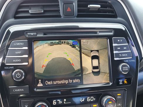 Used 2021 Nissan Maxima SR w/ Sport Mat Group image 19