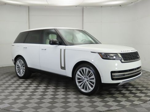 New 2025 Land Rover Range Rover Autobiography image 3