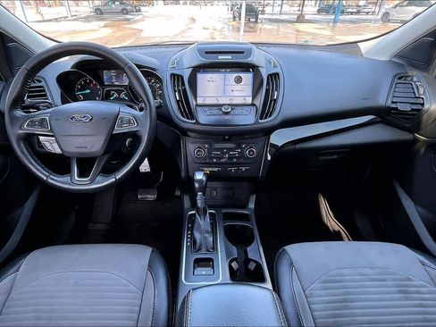 Used 2017 Ford Escape SE w/ Equipment Group 201A image 16