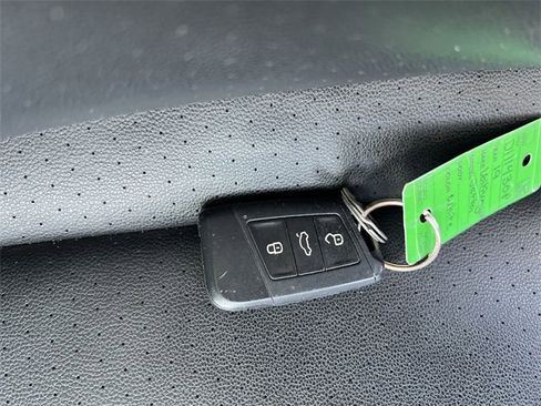 Used 2019 Volkswagen Jetta SE image 25