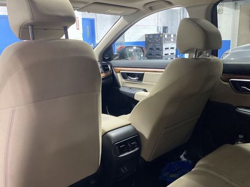 Used 2018 Honda CR-V EX image 16