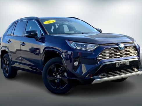 Used 2020 Toyota RAV4 XSE image 1