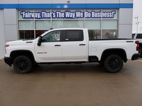 New 2026 Chevrolet Silverado 3500 LT w/ Trail Boss Package AWD/4WD image 8