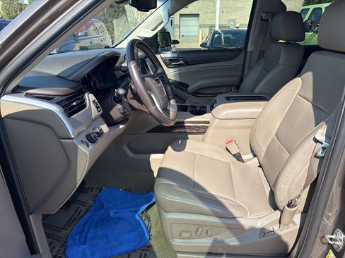 Used 2016 GMC Yukon SLT AWD/4WD image 11