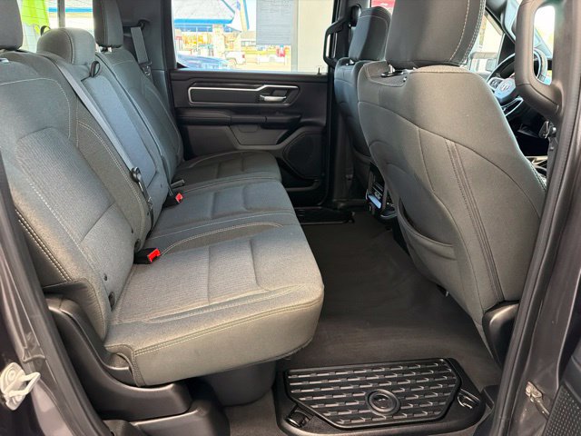 Used 2019 RAM 1500 Big Horn AWD/4WD image 9