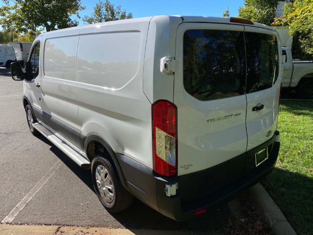 Used 2025 Ford Transit 250 Low Roof w/ Exterior Upgrade Package RWD image 28