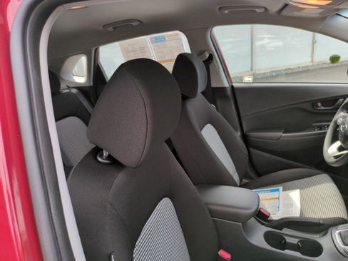 Used 2020 Hyundai Kona SE FWD image 44
