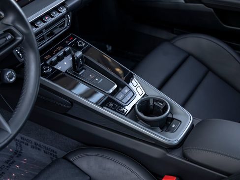 Certified 2022 Porsche 911 Carrera RWD image 43