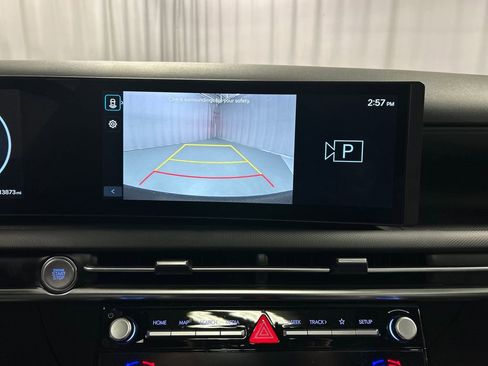 Used 2025 Hyundai Santa Cruz SEL image 16