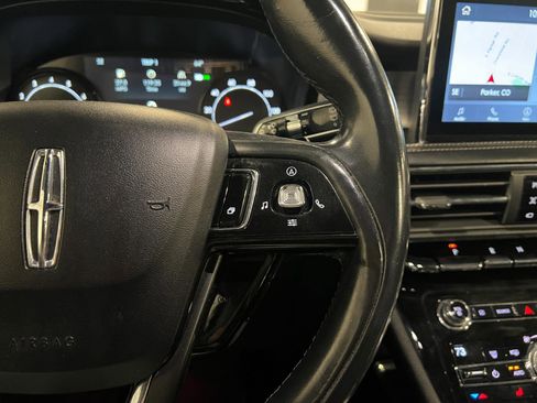 Used 2020 Lincoln Corsair AWD w/ Premium Package image 14
