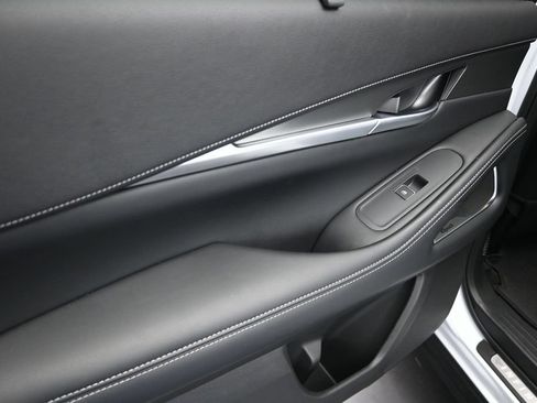 Certified 2026 INFINITI QX60 Luxe w/ Cargo Package FWD image 15