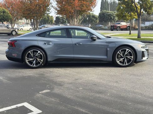 Used 2023 Audi e-tron GT Premium Plus w/ Performance Package image 3