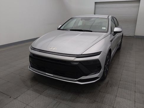 Used 2025 Hyundai Sonata SEL FWD image 15