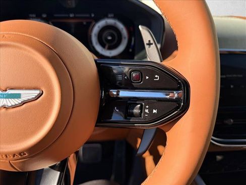 Used 2026 Aston Martin DBX 707 AWD/4WD image 19