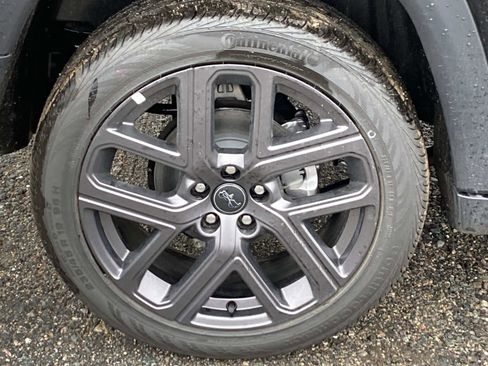 New 2026 Jeep Compass Limited image 3