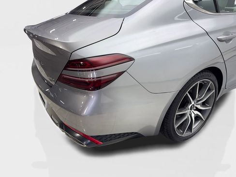 Used 2025 Genesis G70 2.5T image 16
