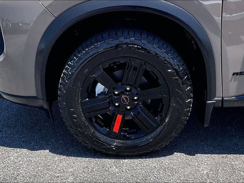 Certified 2025 Nissan Rogue SV AWD/4WD image 33