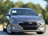 Used 2019 Hyundai Elantra SE image 3
