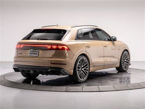 Used 2024 Audi SQ8 Prestige AWD/4WD image 5