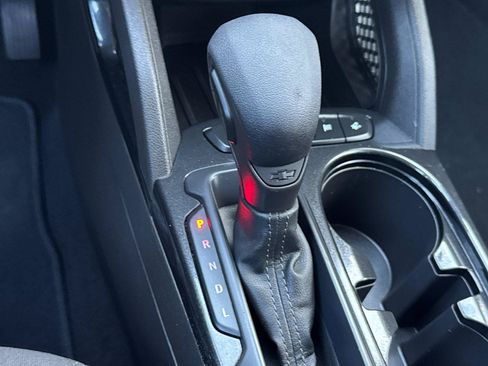 Used 2025 Chevrolet TrailBlazer LT FWD image 24