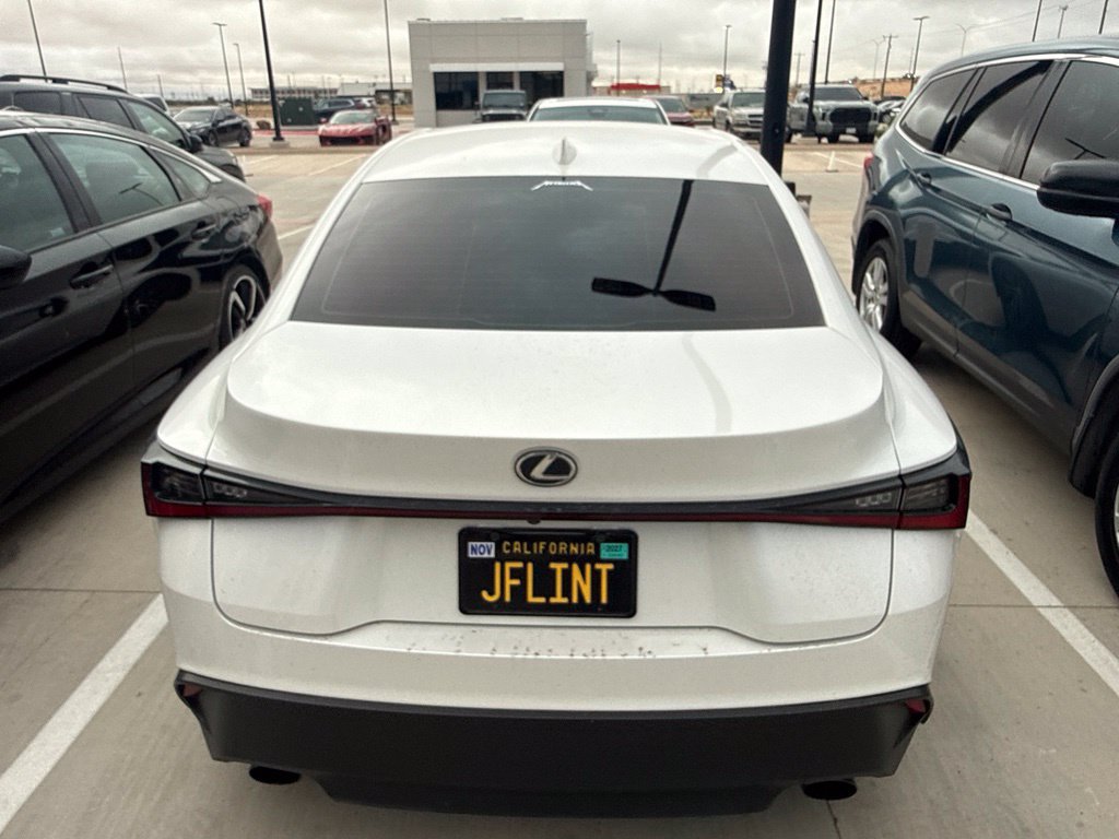 Used 2023 Lexus IS 300 w/ Comfort Package RWD image 11