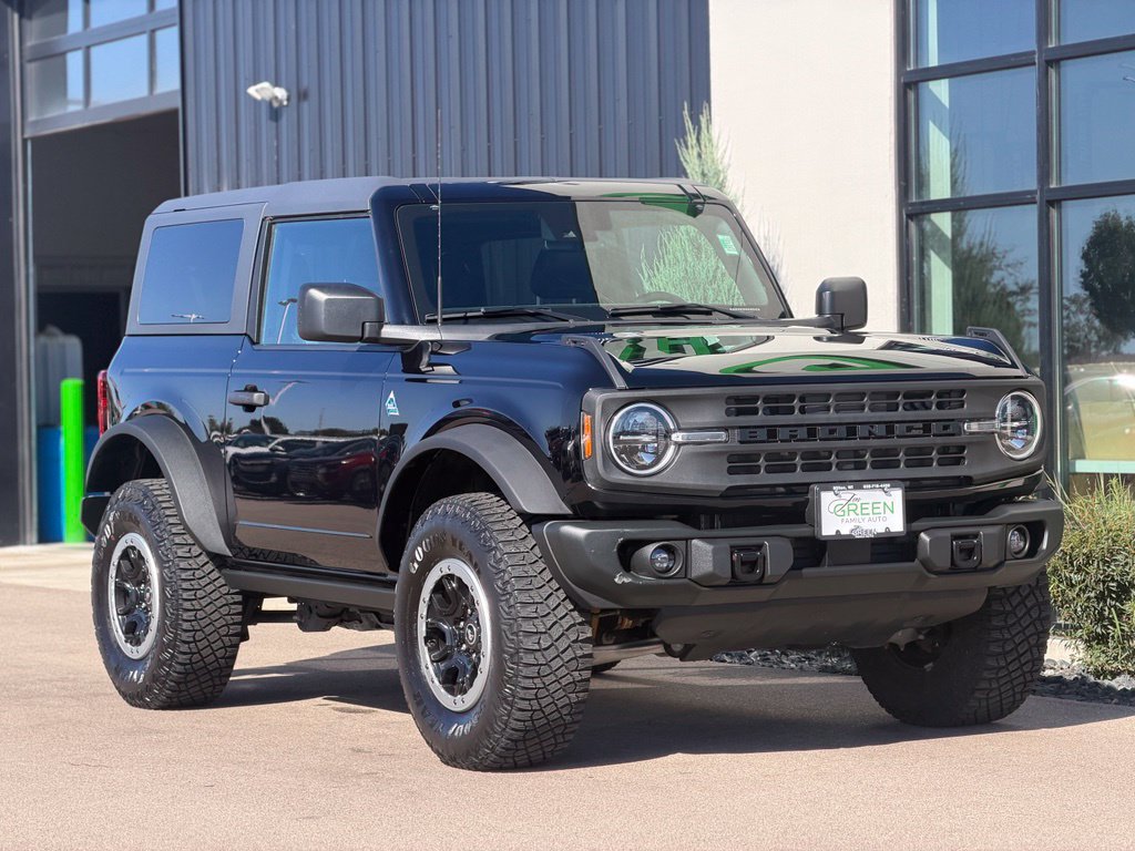 Used 2023 Ford Bronco Black Diamond w/ Sasquatch Package AWD/4WD image 3