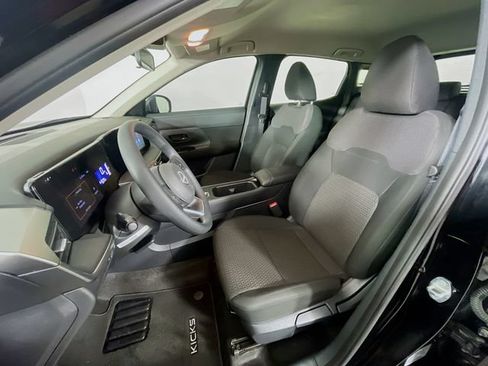 Used 2025 Nissan Kicks S FWD image 20