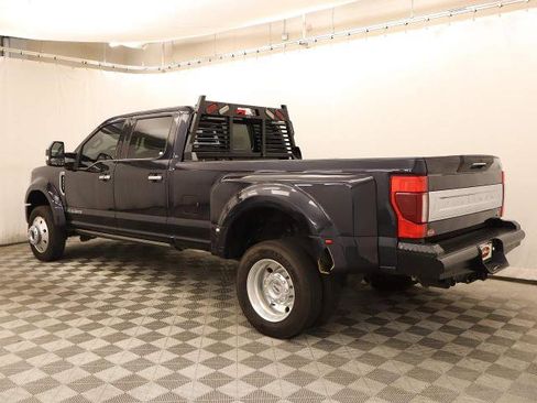 Certified 2021 Ford F450 Platinum w/ FX4 Off-Road Package image 24