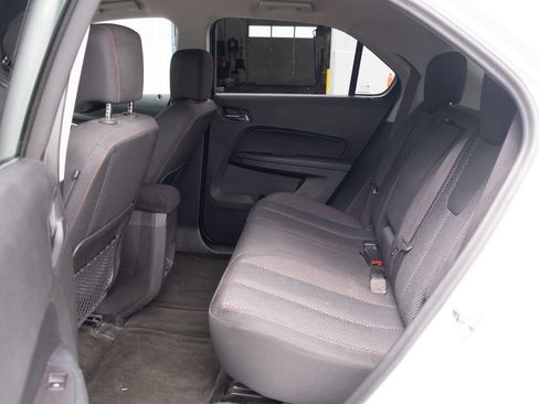 Used 2017 Chevrolet Equinox LT w/ Convenience Package FWD image 13