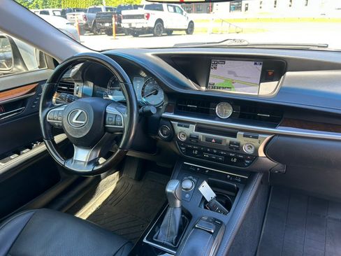 Used 2016 Lexus ES 350 w/ Navigation System Package FWD image 25