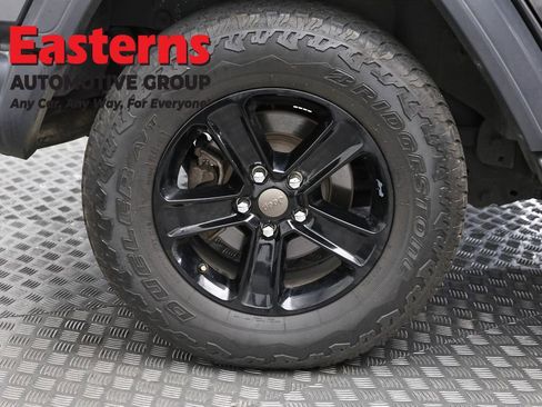 Used 2020 Jeep Wrangler Unlimited Sport AWD/4WD image 31