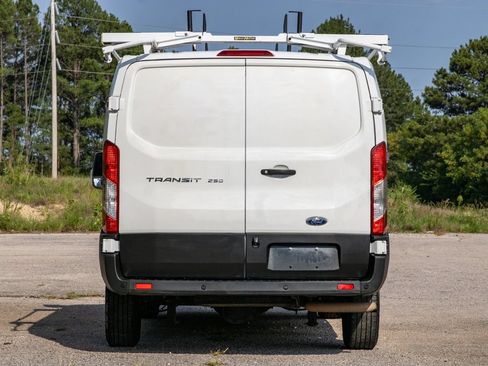 Used 2020 Ford Transit 250 Low Roof RWD image 7